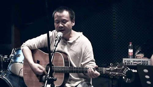 《三十里黄沙》