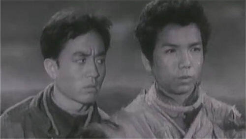 暴风中的雄鹰