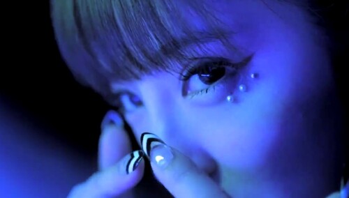 赵奕欢《夯Girl》MV