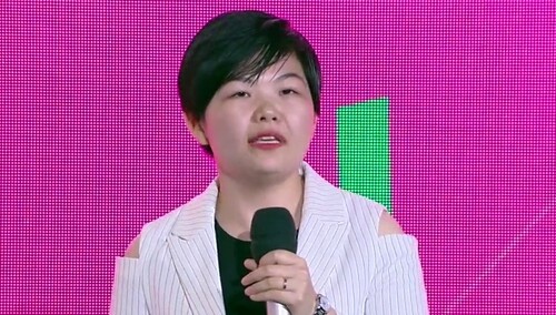 丁杰另类解读超女现象 毒药胡楚靓玩命贡献颜值颜艺