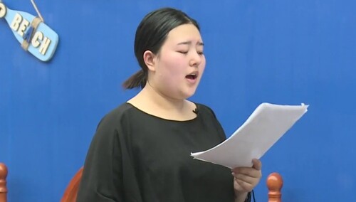 耳朵怀孕系列！张雨佳深情演唱《玛利亚》好听哭