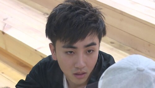 邓凯晴示好复联竟惹关名扬翻脸 舟奕博吐槽其敌对心太强