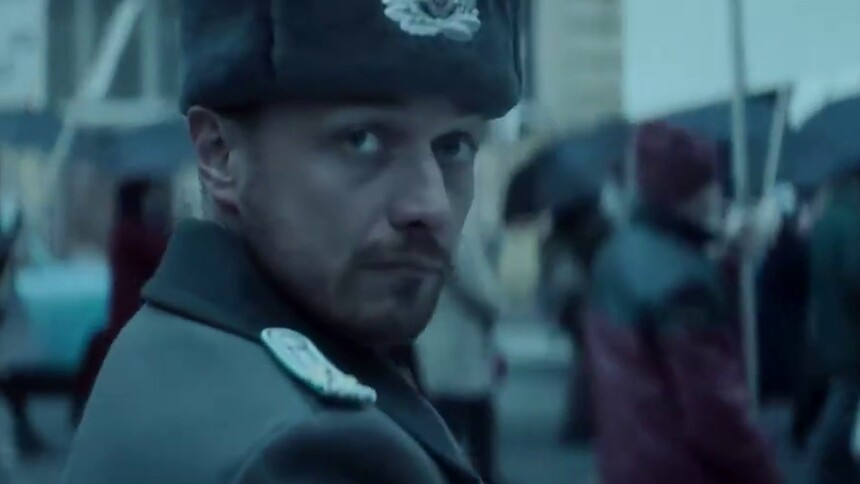 《极寒之城》片段：塞隆精心策划护送间谍镜 却遭一美出卖