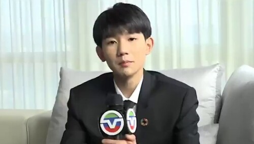 TFBOYS王源出席联合电视台专访 原来你是这样的王源