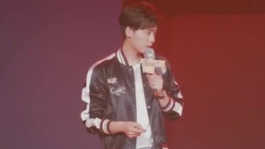 李易峰煮面技能原来是实战练出来的 回顾峰峰生日会上做长寿面