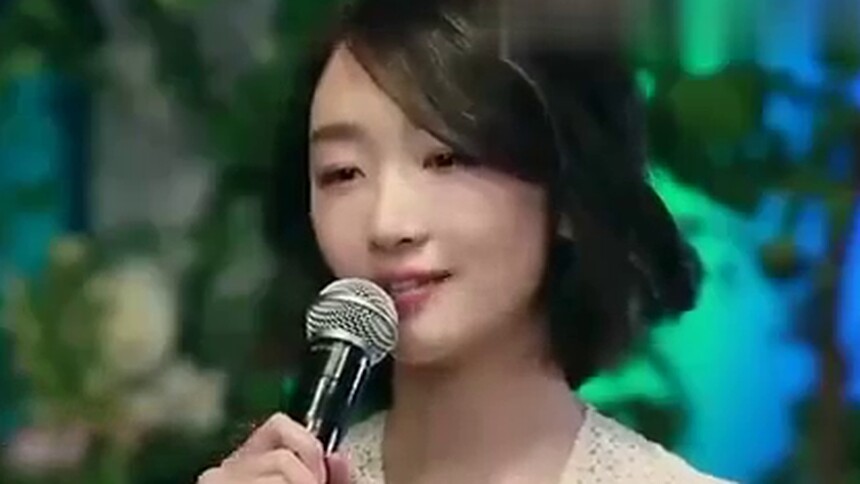 余文乐王棠云结婚 周冬雨对余文乐唱《不完美小孩》