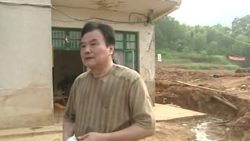 变形计20060919期：老孔变村官（二）