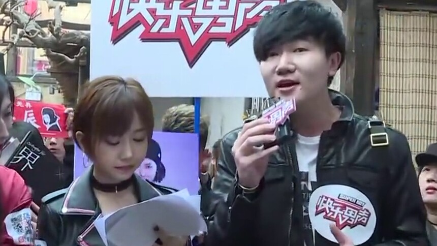 真假“林俊杰”傻傻分不清 闫晨阳模仿JJ直击洪辰少女心