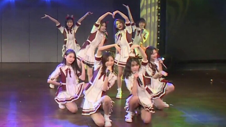 SNH48 TEAM NII《哎哟爱哟》