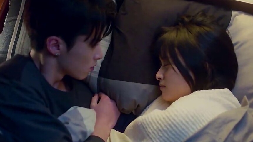 《流星花园》粉红版 第37集：10斤糖！杉菜道明寺又睡一起了