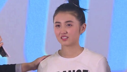 《快把我哥带走》分享会 彭昱畅书信引张子枫泪崩