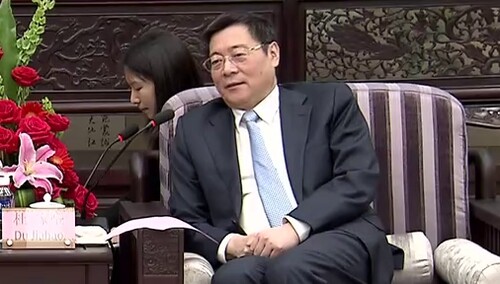 杜家毫会见伟创力集团首席执行官迈克尔·迈克纳曼