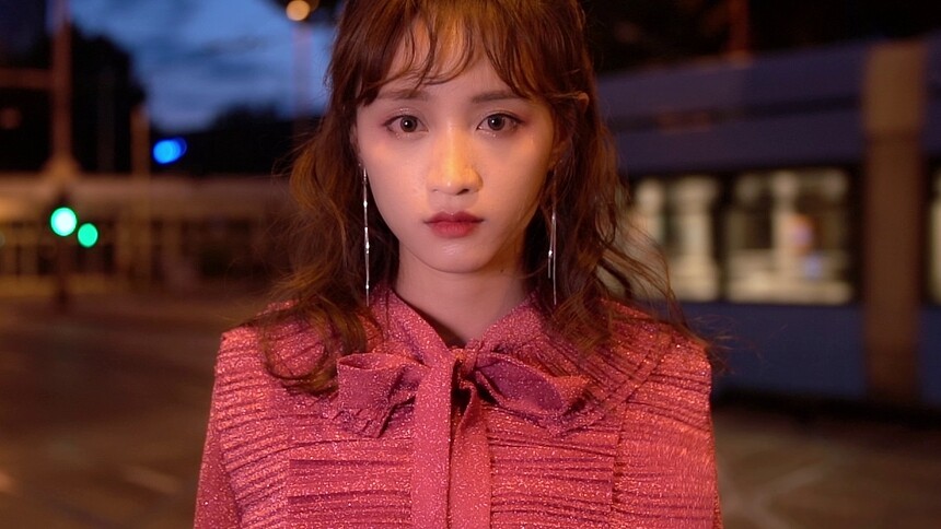 黄婷婷《FEELING YOU》