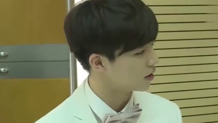 脑洞少年陈立农，设计独特的出场方式，要把张大大扛起来走