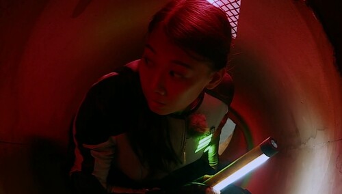 管道“傀儡”无处不在 菲菲大胆碰“干尸”