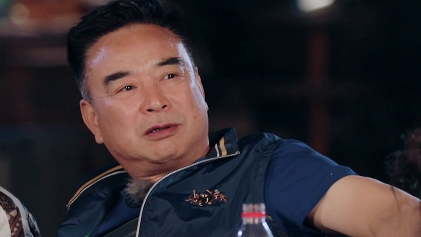 成长的惊喜！岳跃利与小玉玉“隔代亲”