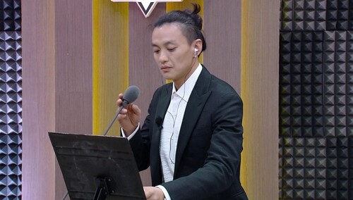 《声临其境》独家彩蛋：周一围模仿陈道明经典之声 爱国情绪激昂高涨