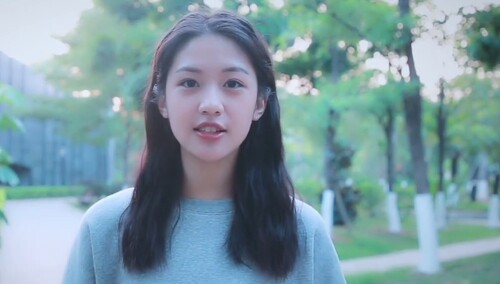 《不可思议的晴朗》同名漫画上线倒计时 叶子向涵之心水推荐