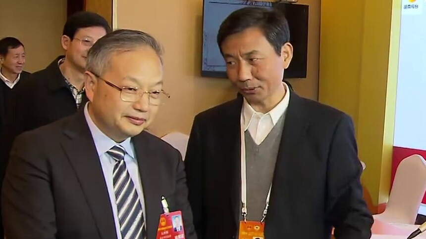 王柯敏看望慰问湖南两会新闻工作者
