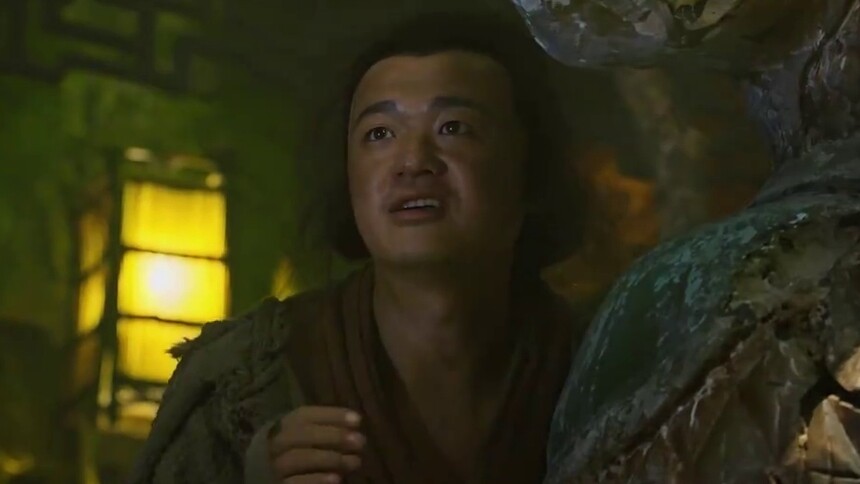 《武林怪兽》片段：抓坏人！招财对包贝尔穷追猛打