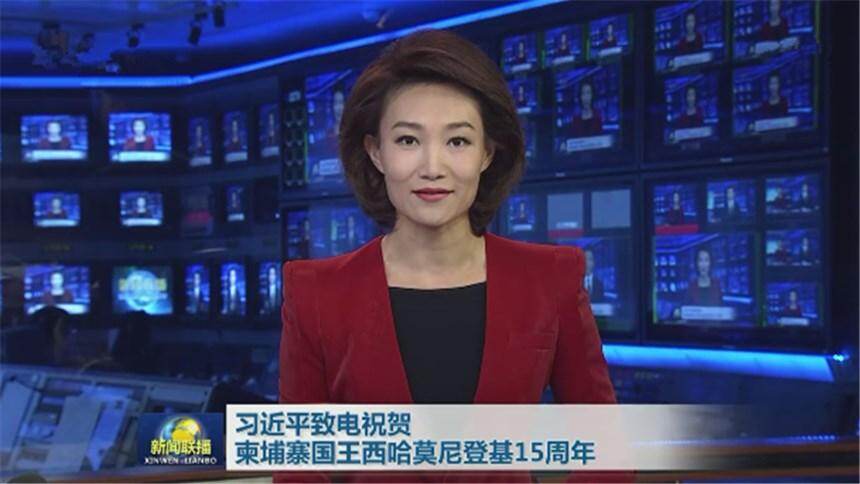 习近平致电祝贺柬埔寨国王西哈莫尼登基15周年