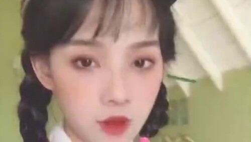 满满个站：鲁照华在线送你玫瑰花