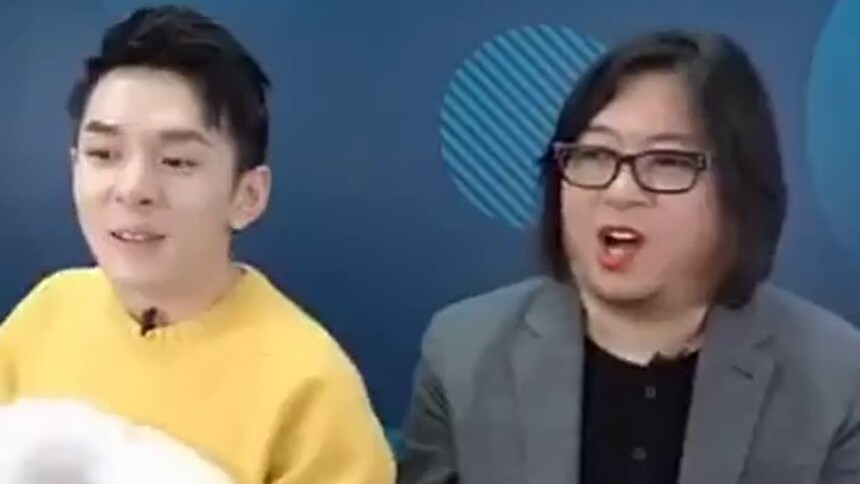 李佳琦高晓松直播 never一直盯着高晓松