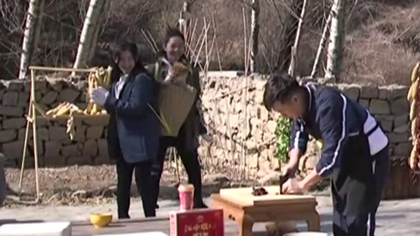 未播花絮：谢娜版《大王叫我来巡山》 小H满脸无奈：我都被你们玩坏了！