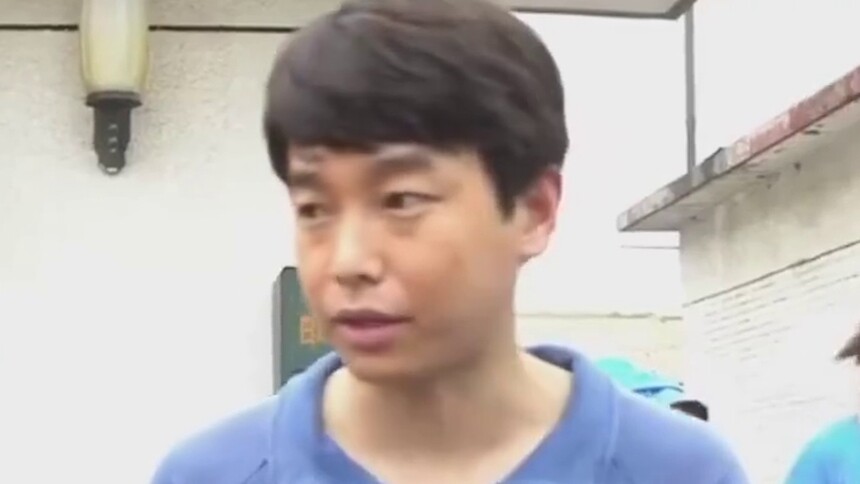 彭昱畅长大后就成了黄渤 彭彭这吃鸡的亚子和黄渤傻傻分不清
