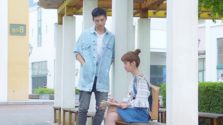《出线了，初恋》第15集看点：好会撩！冰山男孙修杰主动“约会”华西兮