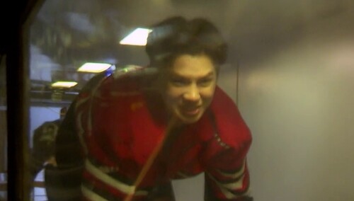 黄明昊过传送带惊现野兽派奔跑 邓伦原地踏步内心很绝望