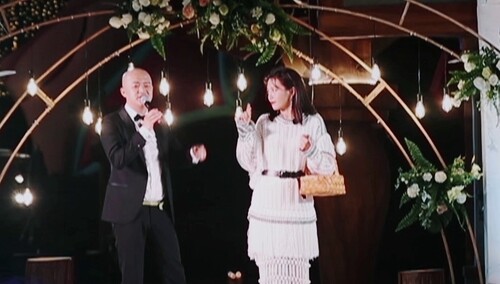 把爱情写进歌里，包文婧包贝尔又让人泪目了