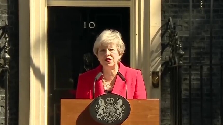 特雷莎·梅正式卸任英国保守党领袖职务