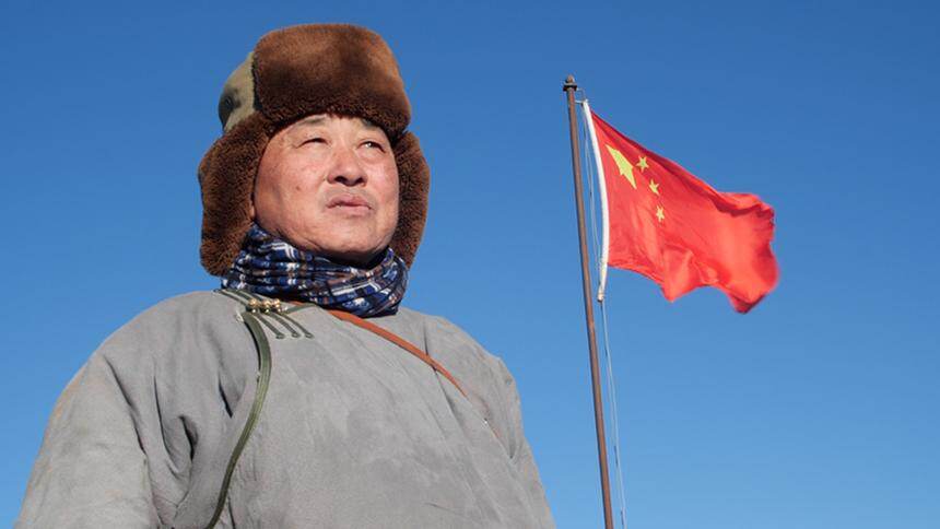 可爱的中国第一季第7集：阿迪亚父子 义务巡边两代情