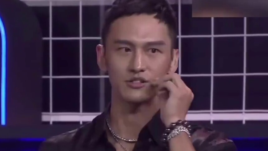 《全职高手》见面会顾佑明与杨洋还原经典画面