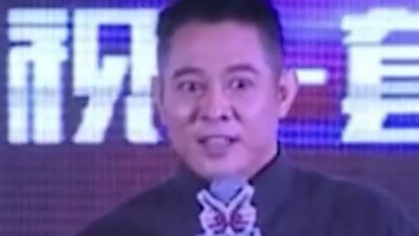 李连杰老婆被称为五十年一遇的美人，网友：真美！