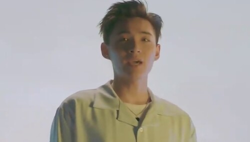 《全职高手之巅峰荣耀》推广曲MV 李鑫一献唱荣耀之路