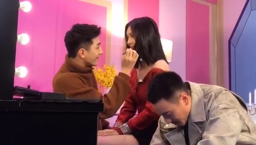 【美妆改造第一弹】千万不要把化妆品交给直男 金瀚王阳明给孟子义化妆