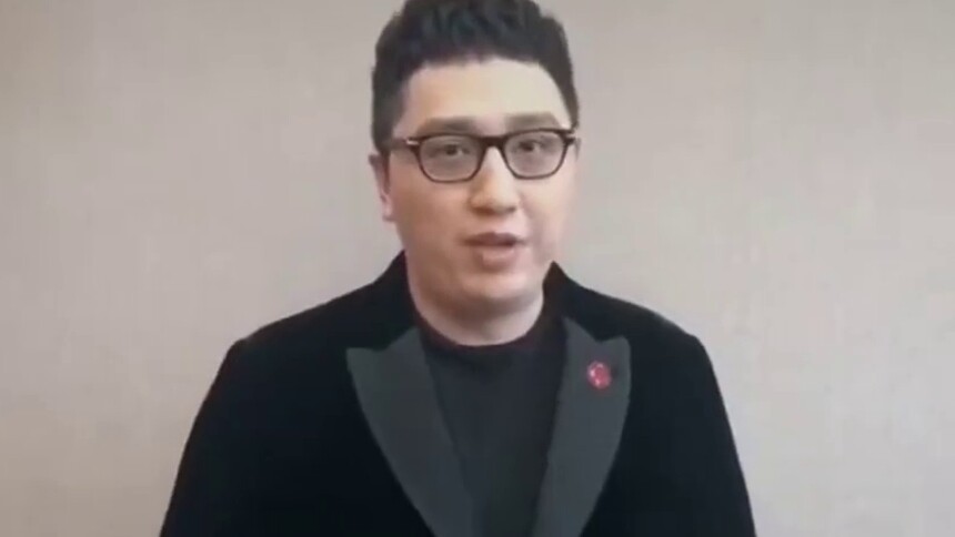 华少收到恐吓快递 称已经报警，及家人和生活绝不软弱和后退！