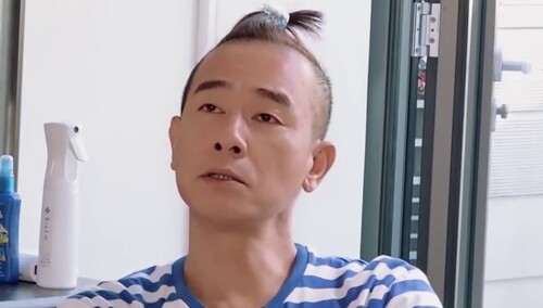 陈小春畅想Jasper结婚场景 竟然21岁就要开始催婚？