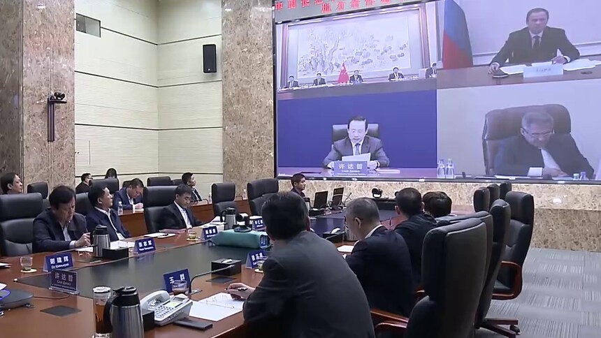 王勇出席中俄“长江一伏尔加河”地方合作理事会 双方主席视频对话 推动两地区合作不断迈向更高水平 许达哲参加并发言