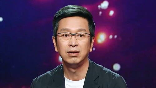中国电视金鹰奖30届30人：侯鸿亮