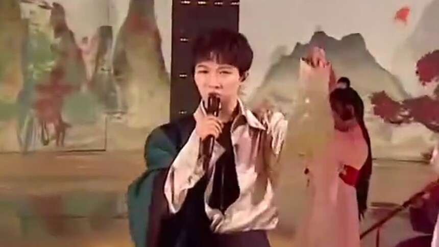 周深《达拉崩吧》最新现场live