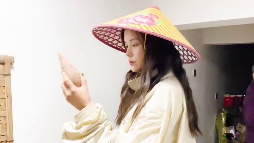【卧蚕阿姨】Vlog42：十月戏精碎片