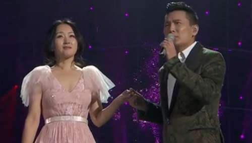 杨钰莹张信哲双剑合璧 《有一点动心》惹泪崩