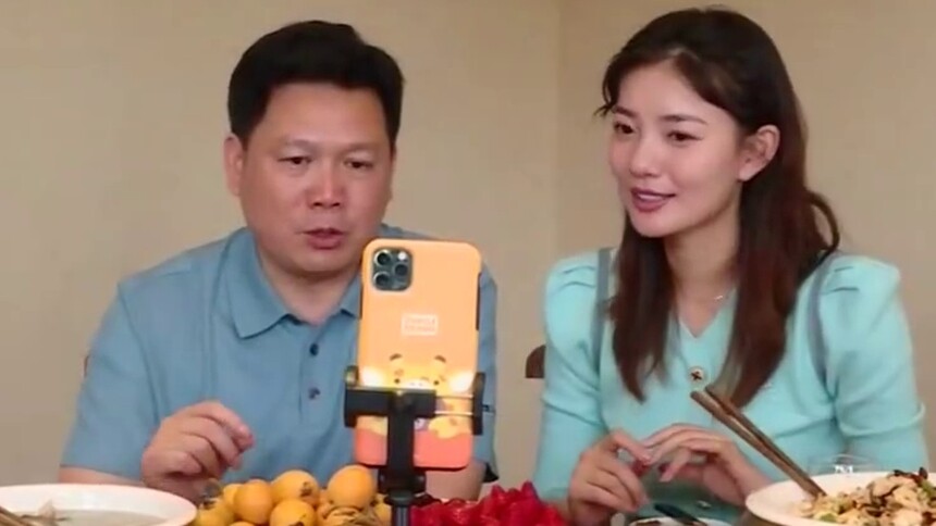 冷水江 向乾勇：没想到 我的吃播还挺吸粉