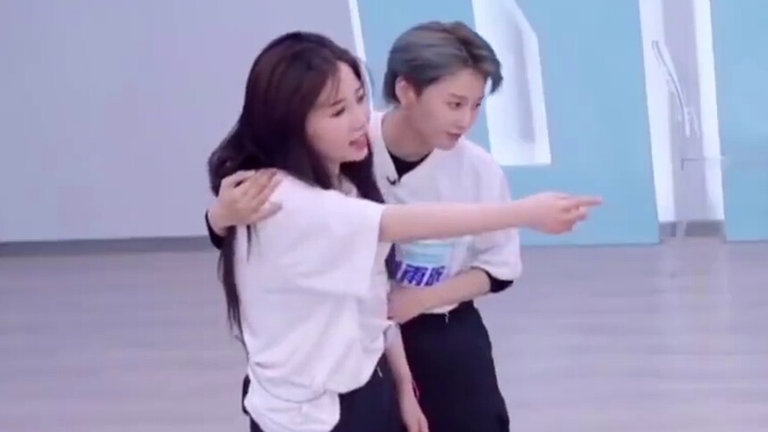 《青春有你2》四大“捕虞达人”：刘雨昕、陆柯燃、喻言、乃万！师傅王耀庆后继有人了！