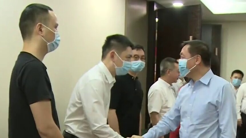 张宏森、刘莲玉看望慰问湖南全国两会报道新闻工作者