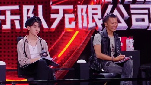 《我们的乐队》6月19日看点：王俊凯宣告乐队冠军得主 李荣浩谢霆锋探讨音乐