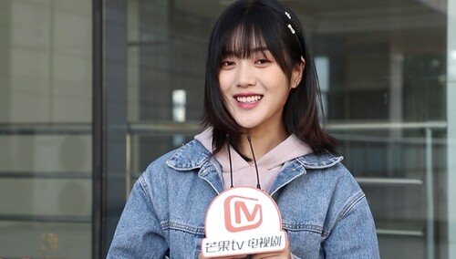 倒计时一天：王梓薇变身怪力少女 篮球教练又甜又帅？